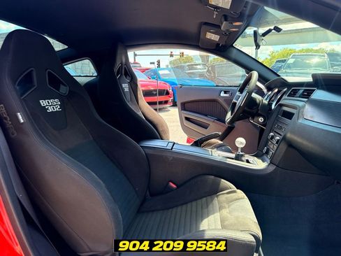 Used 2012 Ford Mustang Boss 302 w/ Boss 302 Accessory Pkg RWD image 31