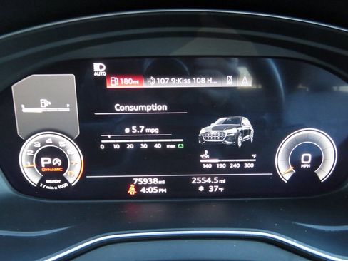 Used 2022 Audi Q5 2.0T Prestige image 21