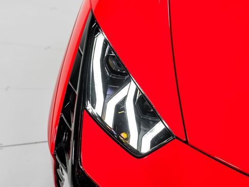 Used 2023 Lamborghini Huracan Tecnica image 42