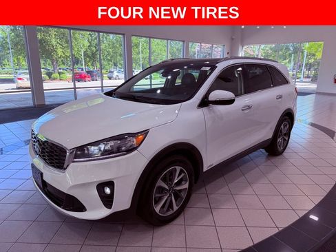 Used 2019 Kia Sorento EX w/ EX Touring Package AWD/4WD image 3