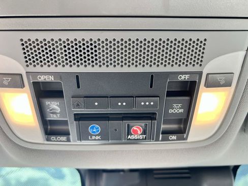 Used 2017 Acura MDX FWD w/ Tech & Entertainment image 21