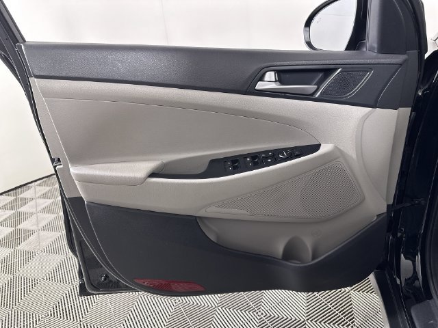 Used 2018 Hyundai Tucson Value FWD image 23