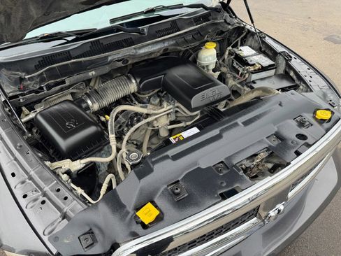 Used 2017 RAM 1500 Classic SLT image 23