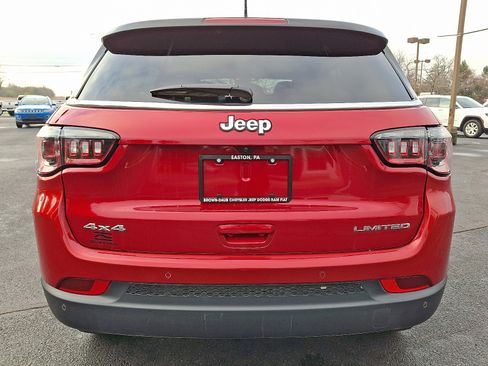 Certified 2024 Jeep Compass Limited image 5