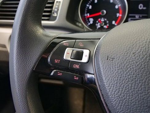 Used 2016 Volkswagen Passat 1.8T S image 24