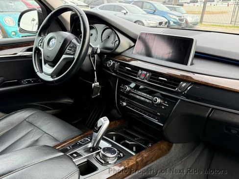 Used 2015 BMW X5 xDrive35i image 11