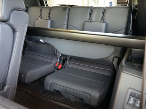 Used 2026 Lexus GX 550 AWD/4WD image 33