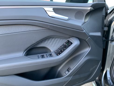 New 2026 Audi A6 Premium Plus image 7