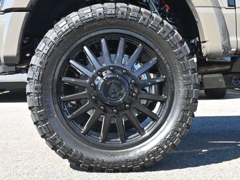 Used 2026 Ford F450 Platinum w/ Platinum Plus Package image 23