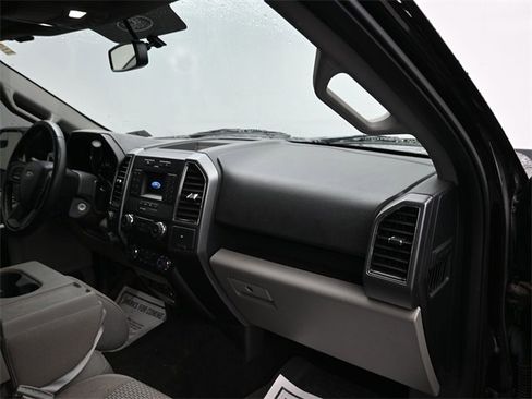 Used 2018 Ford F150 XLT w/ Equipment Group 301A Mid image 8