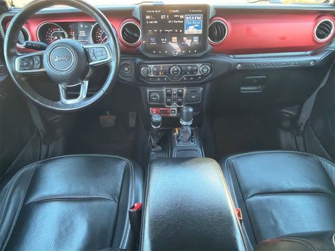 Used 2019 Jeep Wrangler Unlimited Rubicon image 18