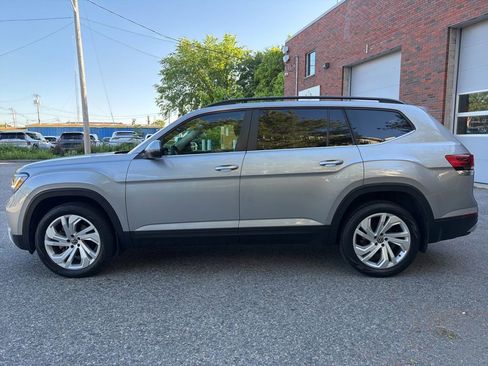 Used 2021 Volkswagen Atlas SE w/ Panoramic Sunroof Package AWD/4WD image 2