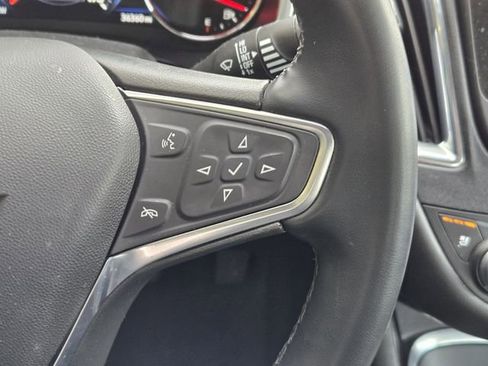 Used 2024 Chevrolet Malibu LT image 25