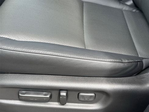 Used 2026 Honda Ridgeline RTL image 13
