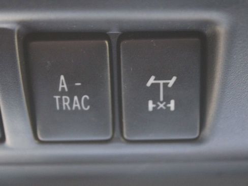 Used 2019 Toyota 4Runner TRD Off-Road Premium image 54