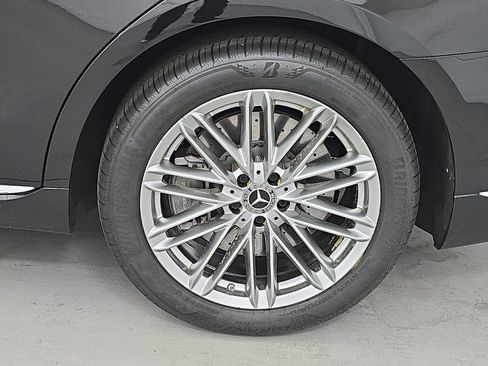 Certified 2022 Mercedes-Benz S 580 4MATIC Sedan image 33