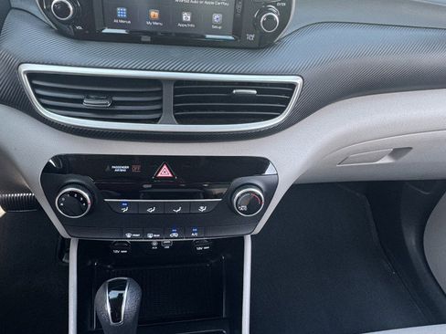 Used 2019 Hyundai Tucson SE AWD/4WD image 15