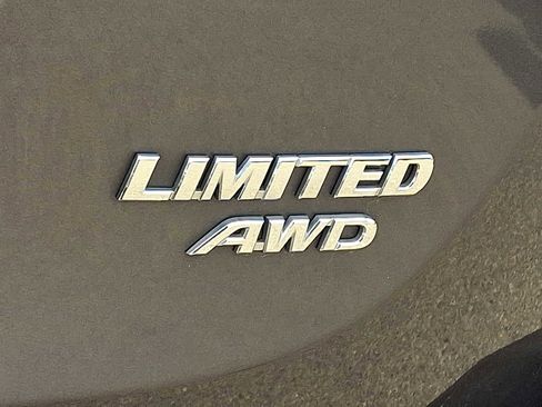 Used 2013 Toyota RAV4 Limited image 12