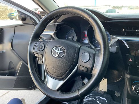 Used 2016 Toyota Corolla S image 18