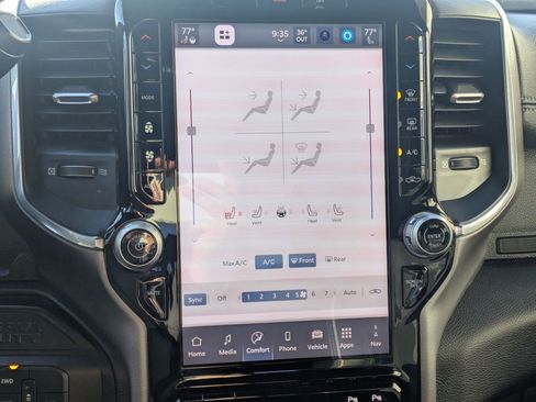 Used 2025 RAM 2500 Laramie image 25