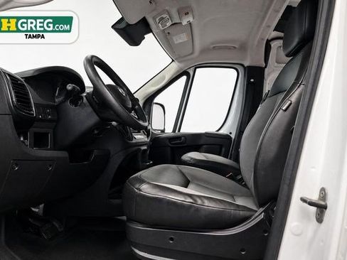 Used 2025 RAM ProMaster 2500 w/ Convenience Group FWD image 10