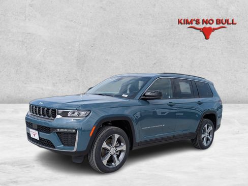 New 2026 Jeep Grand Cherokee L Limited AWD/4WD image 1