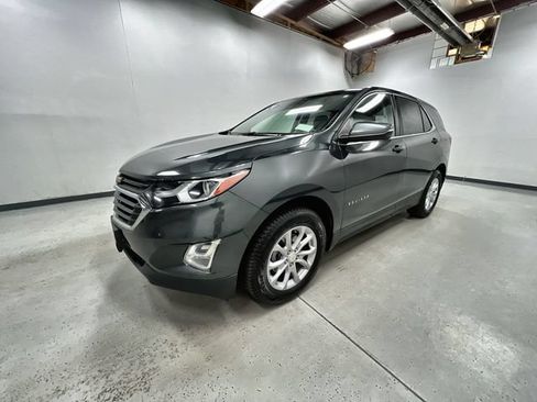 Used 2019 Chevrolet Equinox LT AWD/4WD image 4