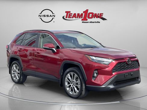 Used 2023 Toyota RAV4 XLE Premium FWD image 1