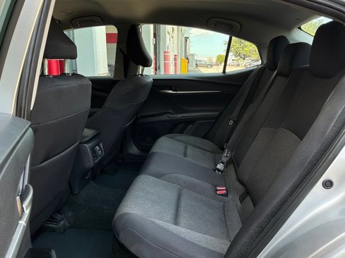 Used 2025 Toyota Camry LE w/ Convenience Package AWD/4WD image 12