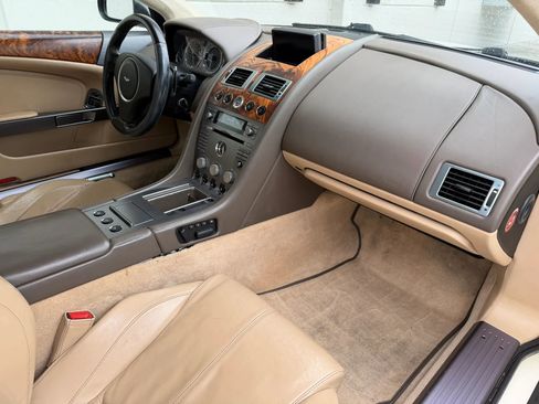 Used 2007 Aston Martin DB9 Coupe RWD image 15
