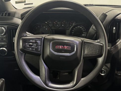 Used 2022 GMC Sierra 1500 Pro w/ Pro Value Package image 4