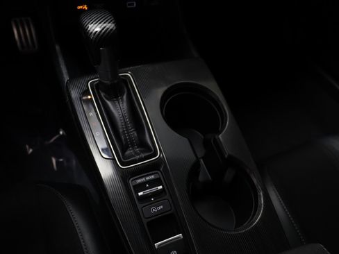 Used 2024 Honda Civic Sport image 12