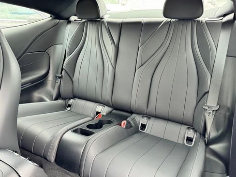 Used 2025 Mercedes-Benz CLE 300 4MATIC Coupe image 22
