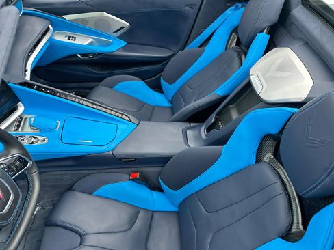 Used 2024 Chevrolet Corvette Stingray Premium Conv w/ Battery Protection Package RWD image 21