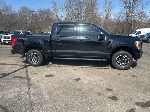 Used 2023 Ford F150 XLT w/ Equipment Group 302A High image 5