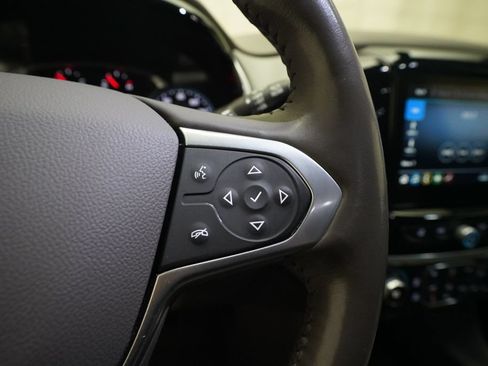 Used 2021 Chevrolet Traverse LT w/ LPO, Floor Liner Package AWD/4WD image 20