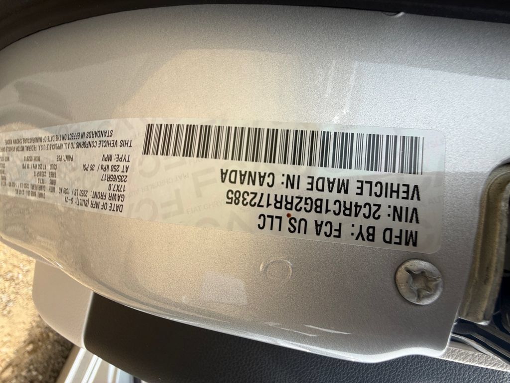Used 2024 Chrysler Pacifica Touring-L FWD image 43
