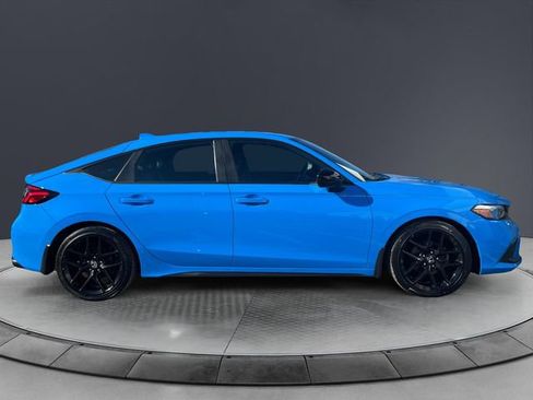 Used 2024 Honda Civic Sport image 6