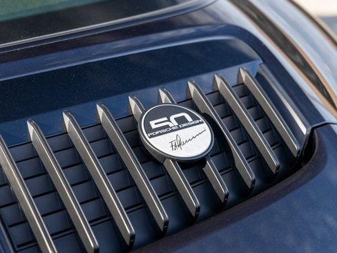 Certified 2022 Porsche 911 50th Anniversary Edition image 20