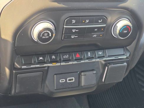 Used 2025 Chevrolet Silverado 1500 Custom RWD image 18