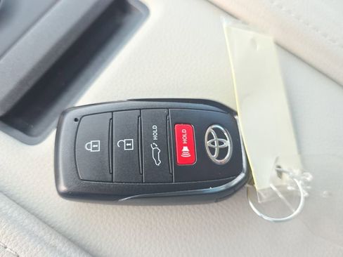 Used 2024 Toyota Grand Highlander FWD image 28