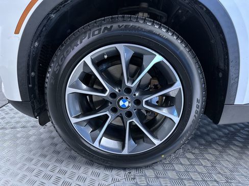 Used 2018 BMW X5 xDrive35i AWD/4WD image 26