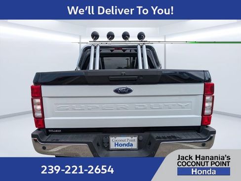 Used 2021 Ford F250 XLT w/ XLT Value Package AWD/4WD image 4