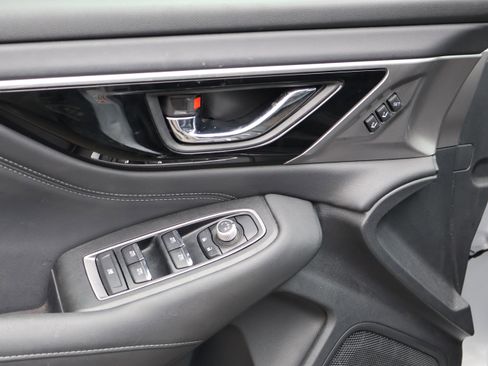 Used 2020 Subaru Outback Limited XT image 25