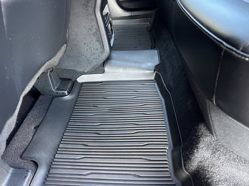 Used 2022 Ford Edge SEL w/ Convenience Package image 21