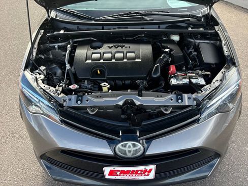 Used 2017 Toyota Corolla LE image 21
