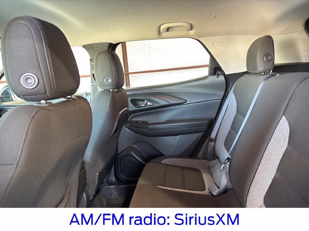 Used 2025 Chevrolet TrailBlazer LT AWD/4WD image 36