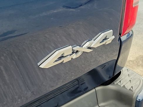 Used 2020 RAM 1500 Limited AWD/4WD image 6