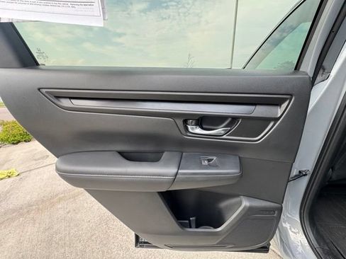 Used 2024 Honda CR-V EX image 27