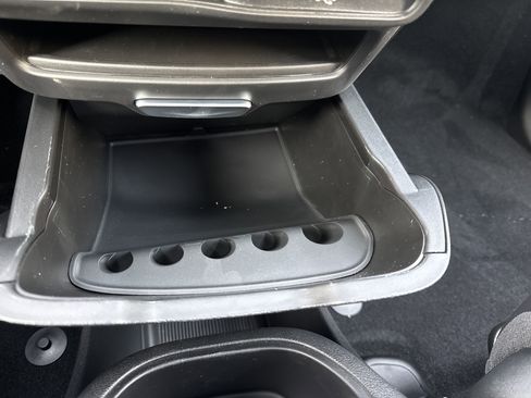 New 2026 Chrysler Voyager LX image 22